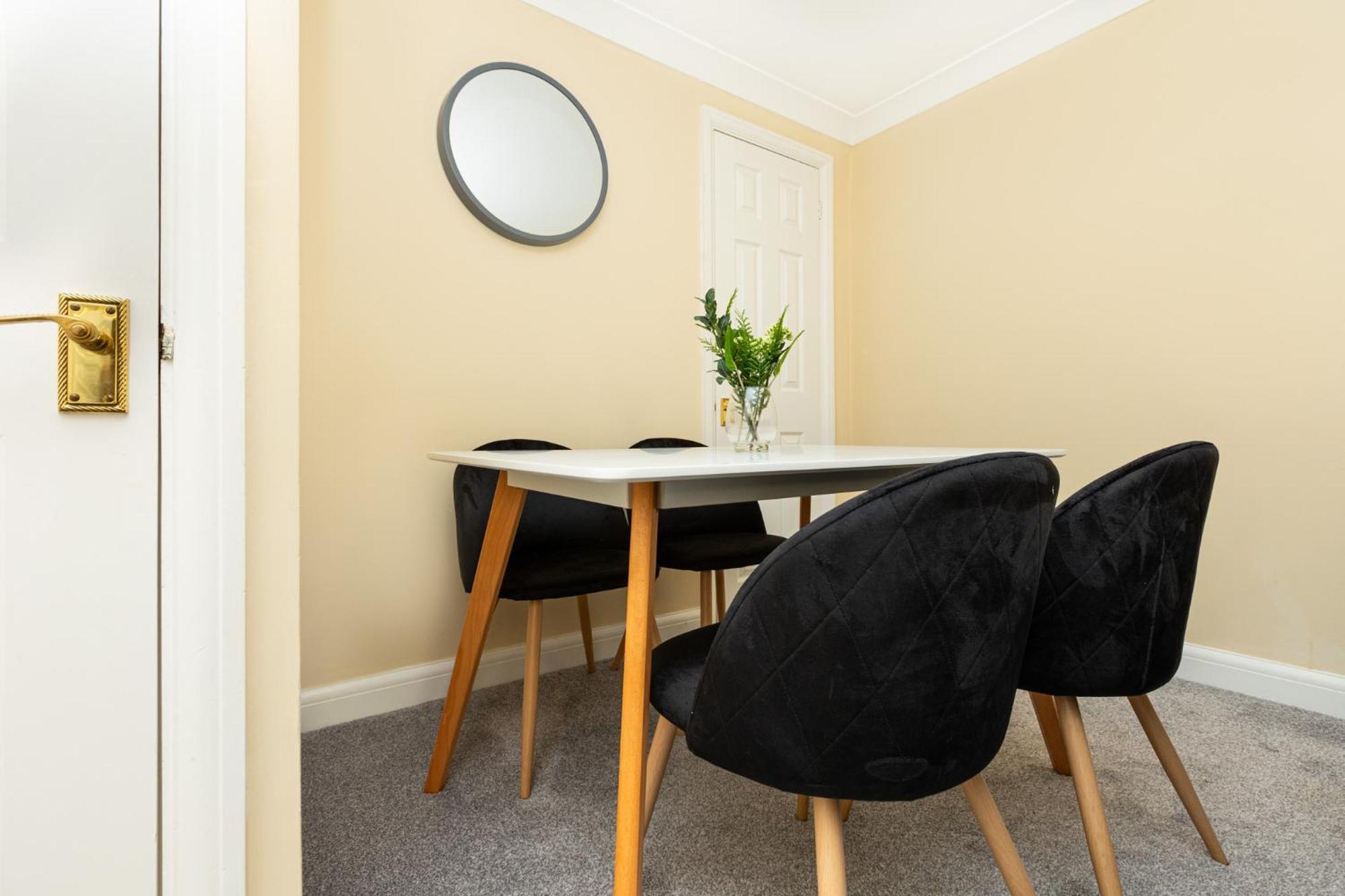 Charming 1Br Flat, Canning Town, Excel, City Hall London Exterior photo