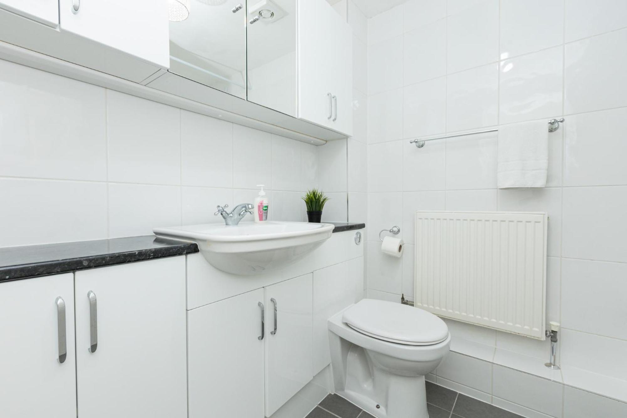 Charming 1Br Flat, Canning Town, Excel, City Hall London Exterior photo